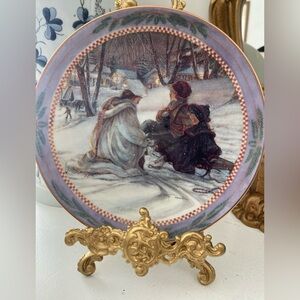 Trish Romance Evening Skaters Plate